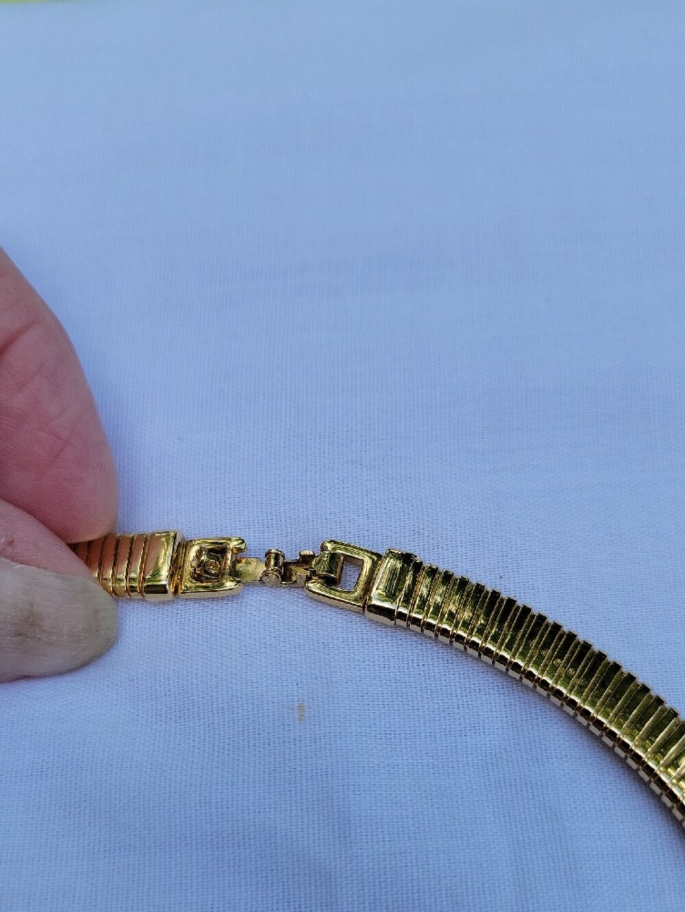 Vintage Monet - Gold-Tone Women's Herringbone Collar Necklace - Picture 3 of 5